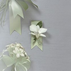 Dendrobium Orchid Boutonniere